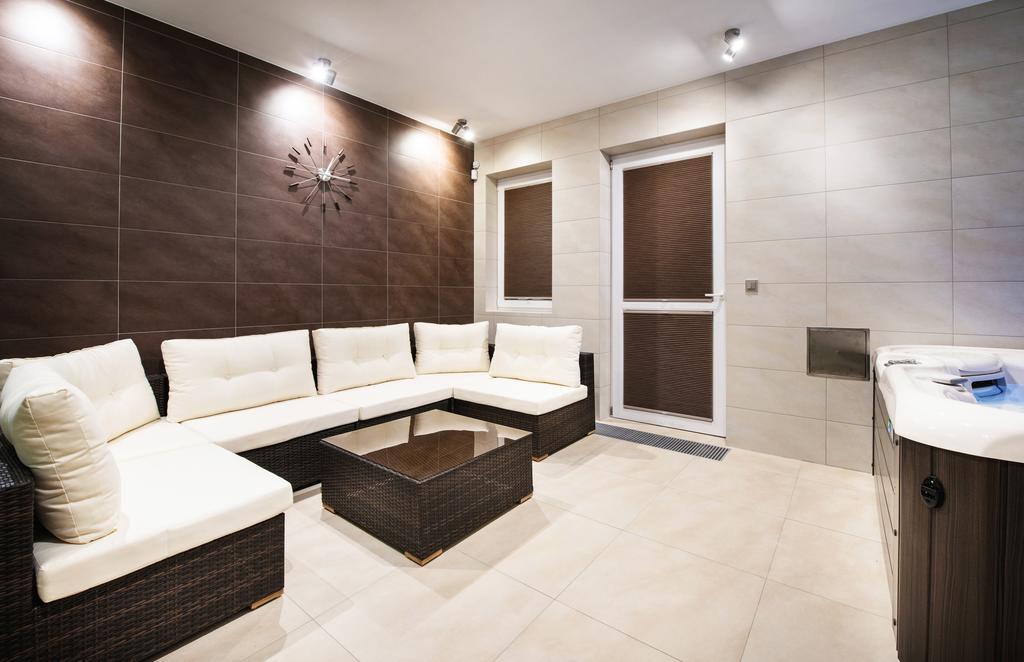 Relax21 Hotel Uhersky Ostroh ภายนอก รูปภาพ